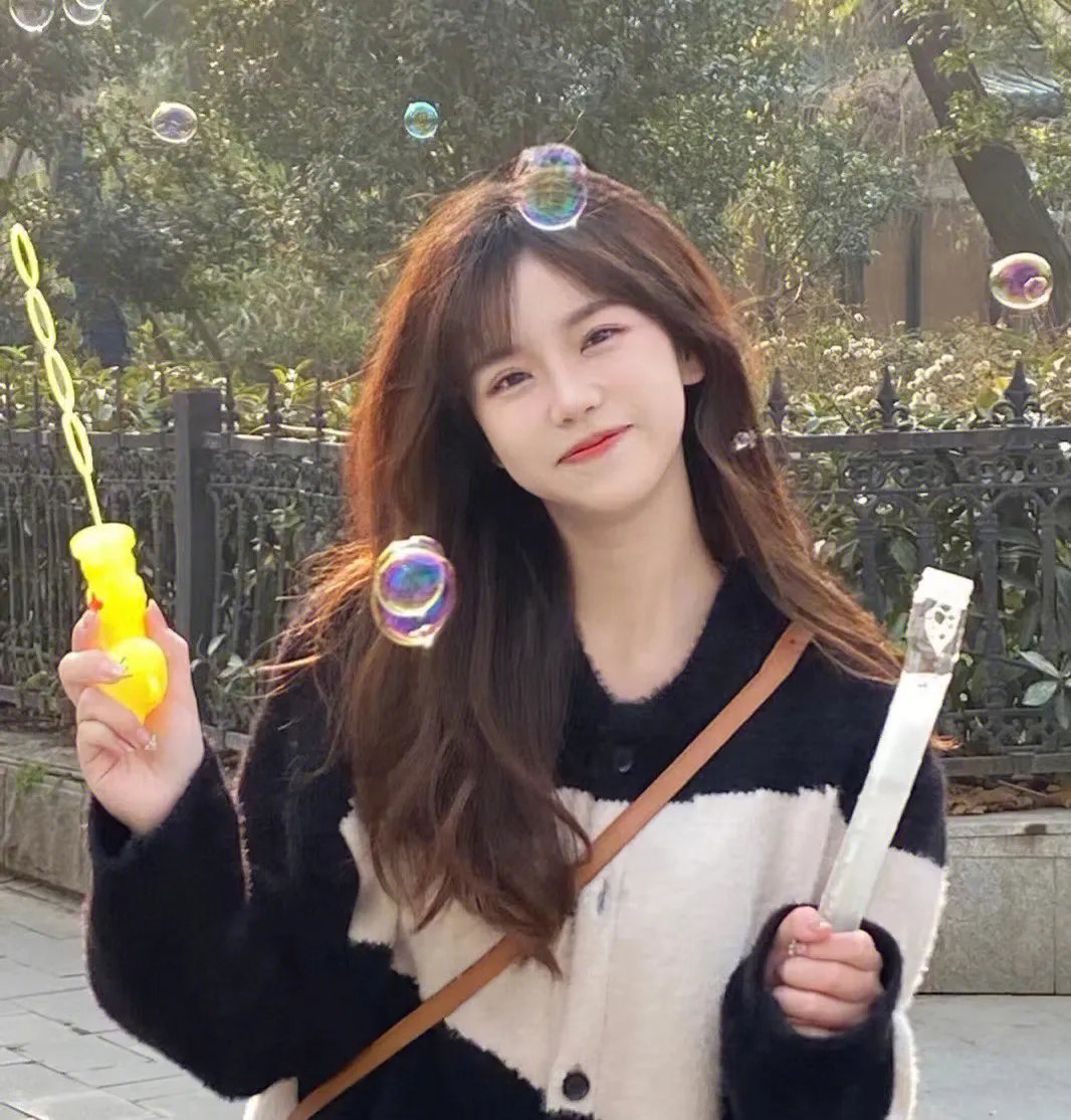 屋顶上的马奶节